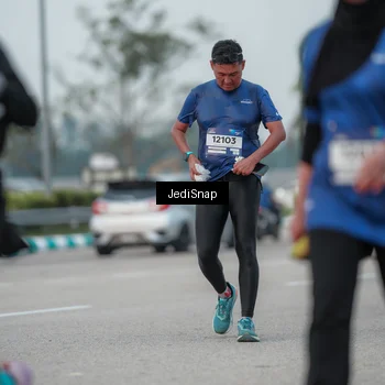 Runner Photo 7552869