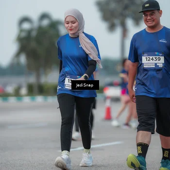 Runner Photo 7552873
