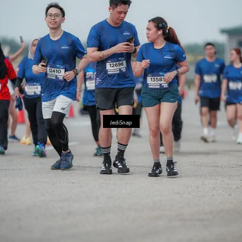 Runner Photo 7552882