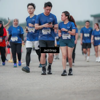 Runner Photo 7552885
