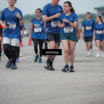 Runner Photo 7552891