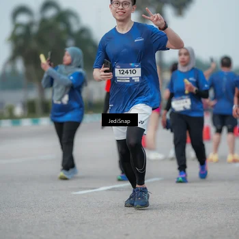 Runner Photo 7552895