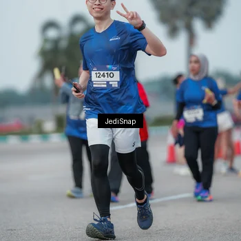 Runner Photo 7552898