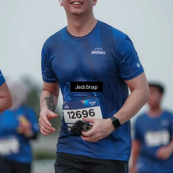 Runner Photo 7552909