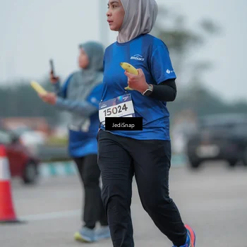 Runner Photo 7552916