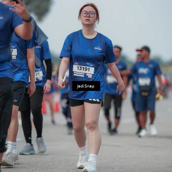 Runner Photo 7552927