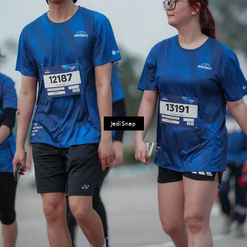 Runner Photo 7552935