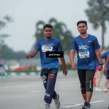 Runner Photo 7552943