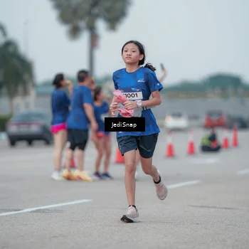 Runner Photo 7552965