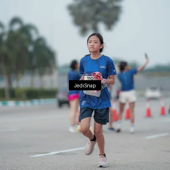 Runner Photo 7552975