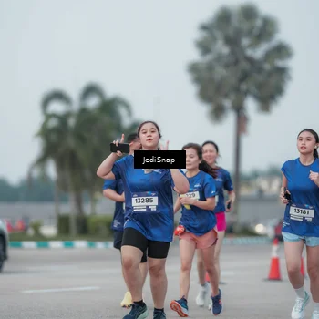 Runner Photo 7552992