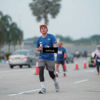 Runner Photo 7553061