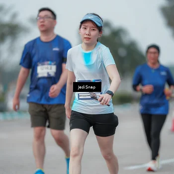 Runner Photo 7553103