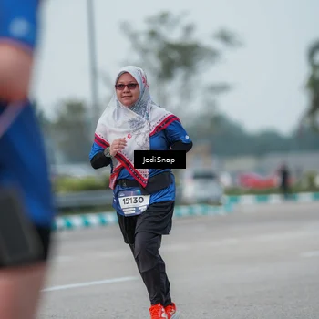 Runner Photo 7553107