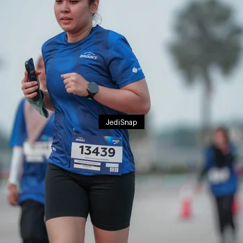Runner Photo 7553117
