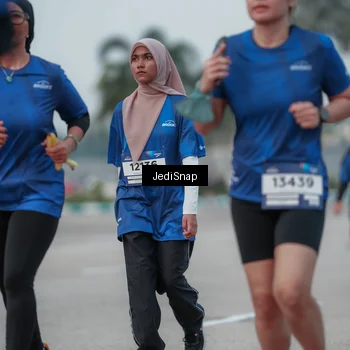 Runner Photo 7553119