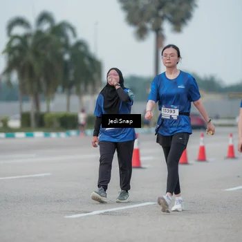 Runner Photo 7553127