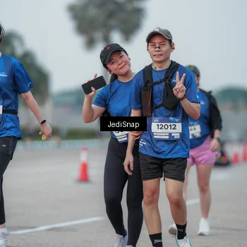 Runner Photo 7553132