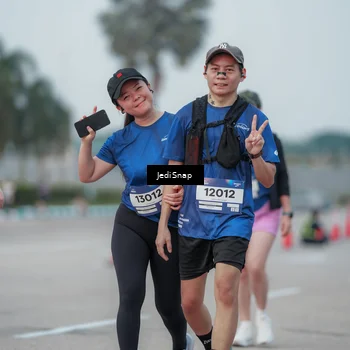 Runner Photo 7553138