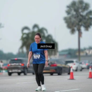 Runner Photo 7553149