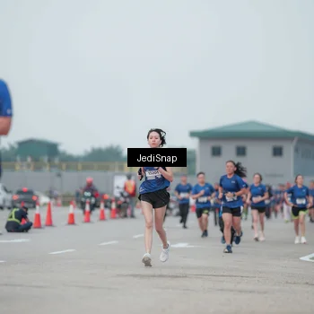 Runner Photo 7553162