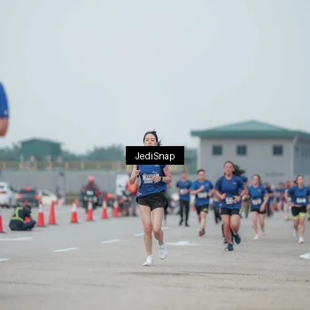 Runner Photo 7553164