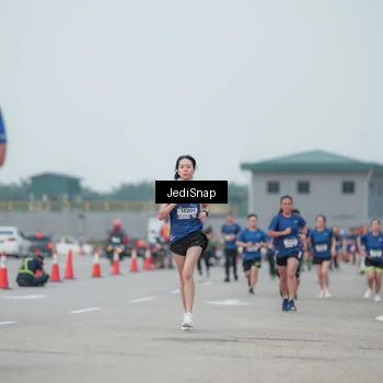 Runner Photo 7553167