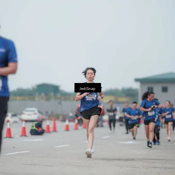 Runner Photo 7553171