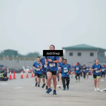 Runner Photo 7553175