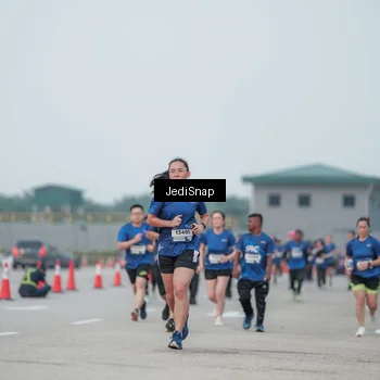 Runner Photo 7553178