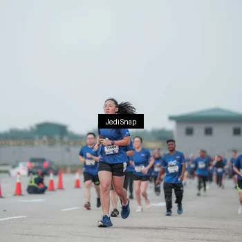 Runner Photo 7553181