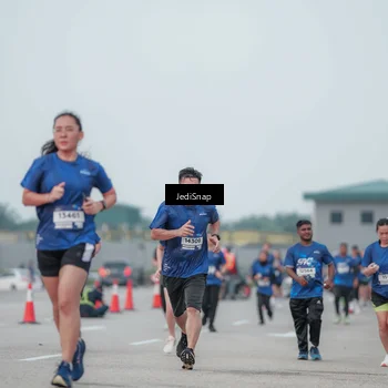Runner Photo 7553182