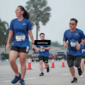 Runner Photo 7553196