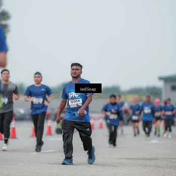 Runner Photo 7553207