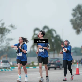 Runner Photo 7553254