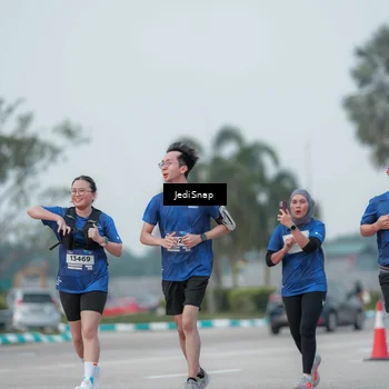 Runner Photo 7553257