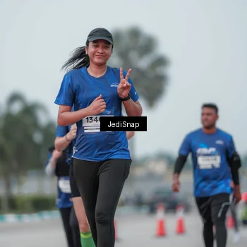Runner Photo 7553271