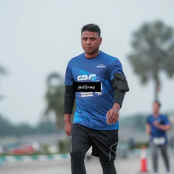 Runner Photo 7553280