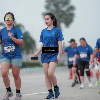 Runner Photo 7553296