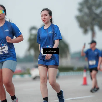 Runner Photo 7553306