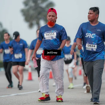 Runner Photo 7553310