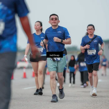 Runner Photo 7553327