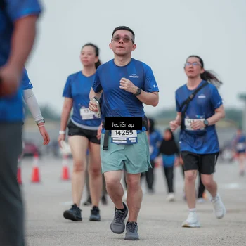 Runner Photo 7553329
