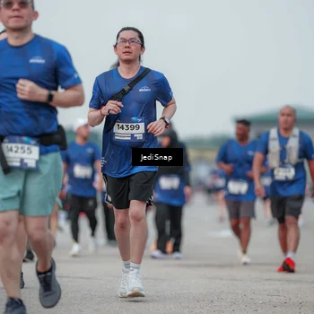 Runner Photo 7553335