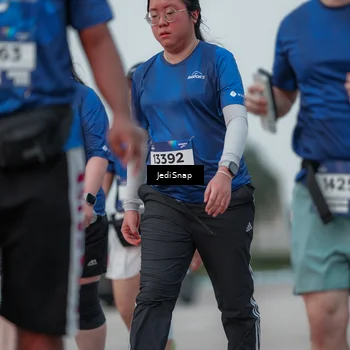 Runner Photo 7553340