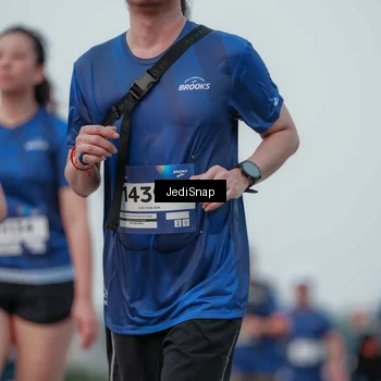 Runner Photo 7553347