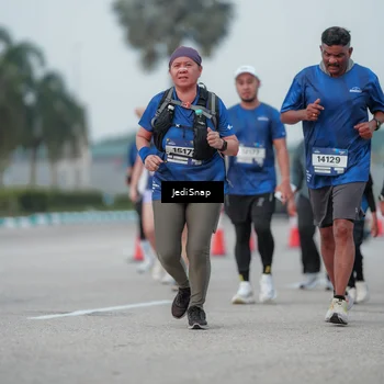 Runner Photo 7553351