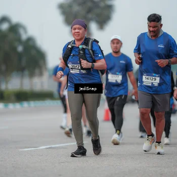 Runner Photo 7553354