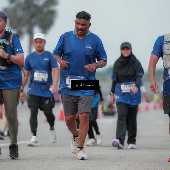 Runner Photo 7553359