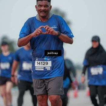 Runner Photo 7553363